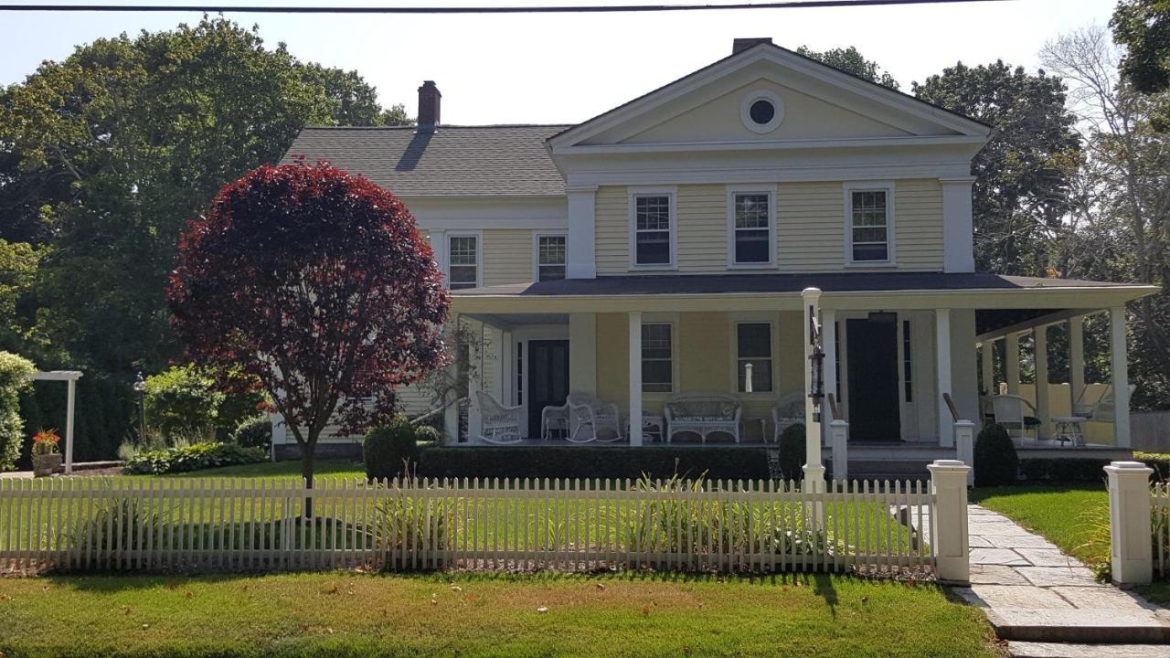 Bushnell House Westbrook Exterior photo